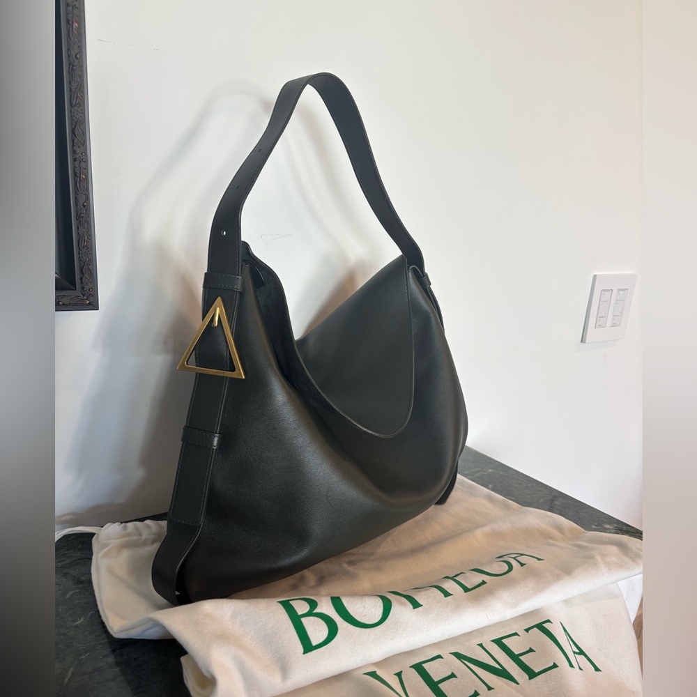 Bottega Veneta Cradle Bag Large